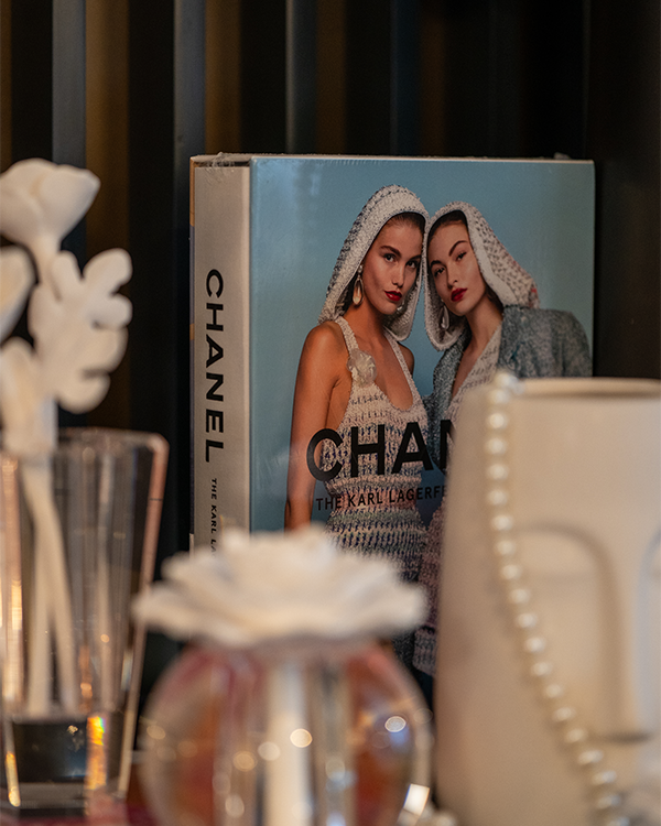 Chanel: The Karl Lagerfeld Campaigns
