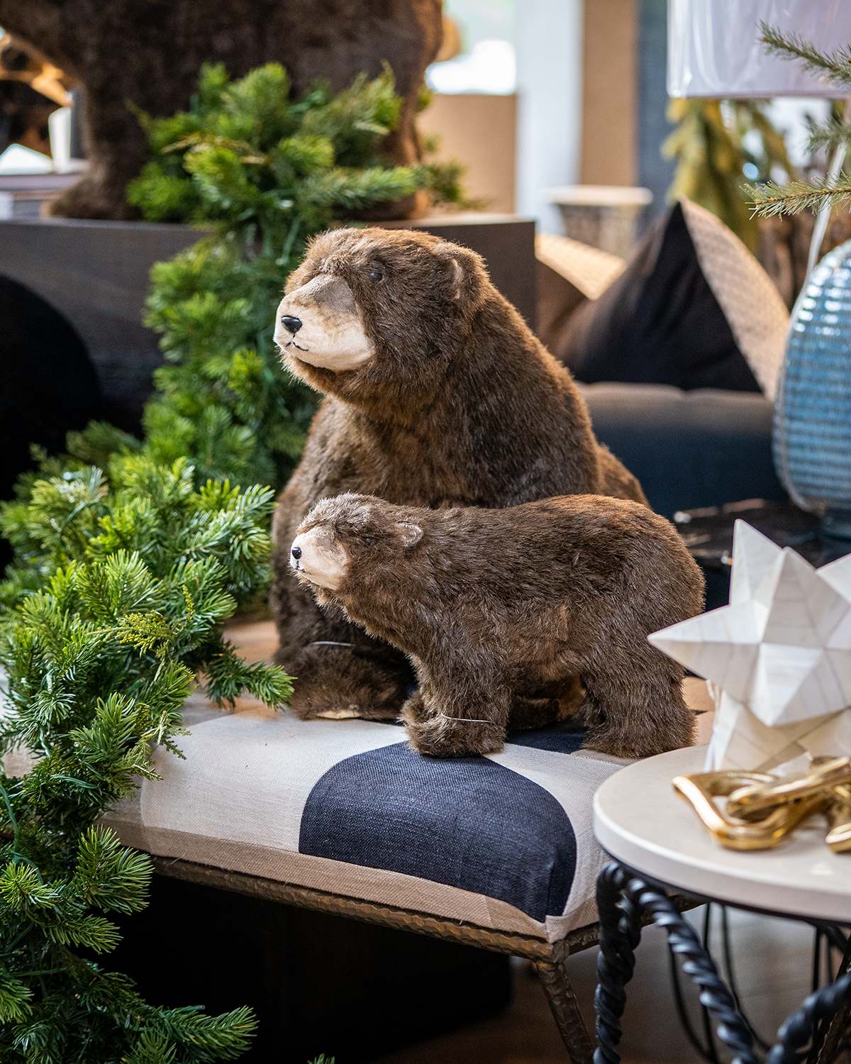 Figura de oso sentado